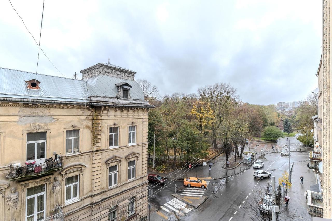 Inshiapartments On Slovatskoho Str Лвив Екстериор снимка