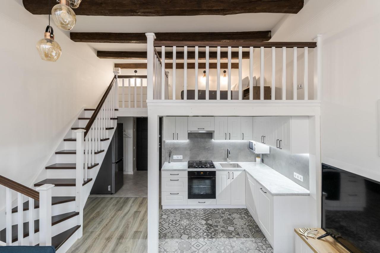 Inshiapartments On Slovatskoho Str Лвив Екстериор снимка
